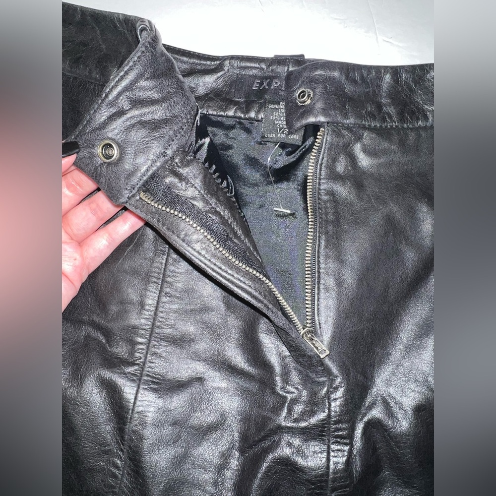 Vintage Y2K Leather Mini Skirt - Picture 5 of 9